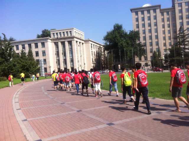 學樂領袖游學清華覓偉人足跡學偉人精神拓偉人胸懷 2013-08-09 